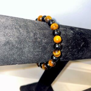 Handmade tiger eye and black glass beaded bracelet